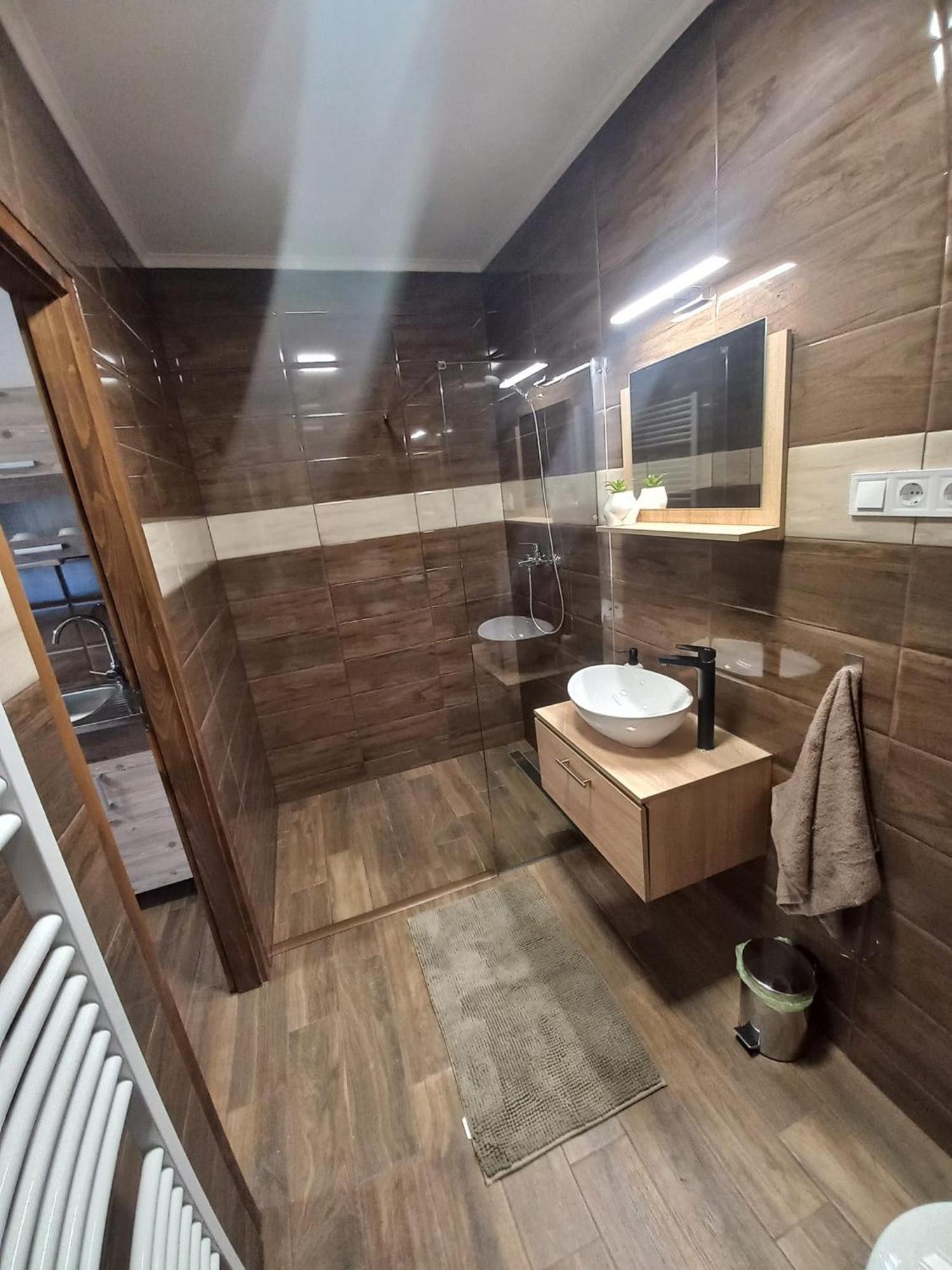 Oázis Apartman Sárospatak Esterno foto